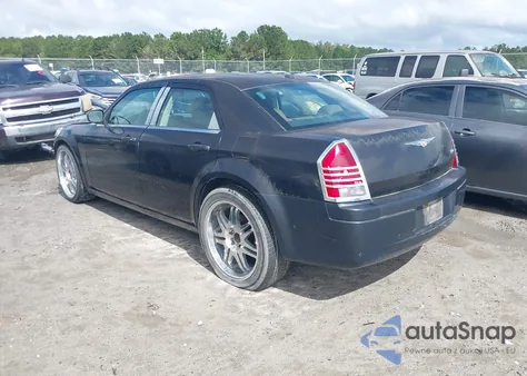 2007 Chrysler 300 z USA, uszkodzony, nr VIN 2C3KA43R57H808149
